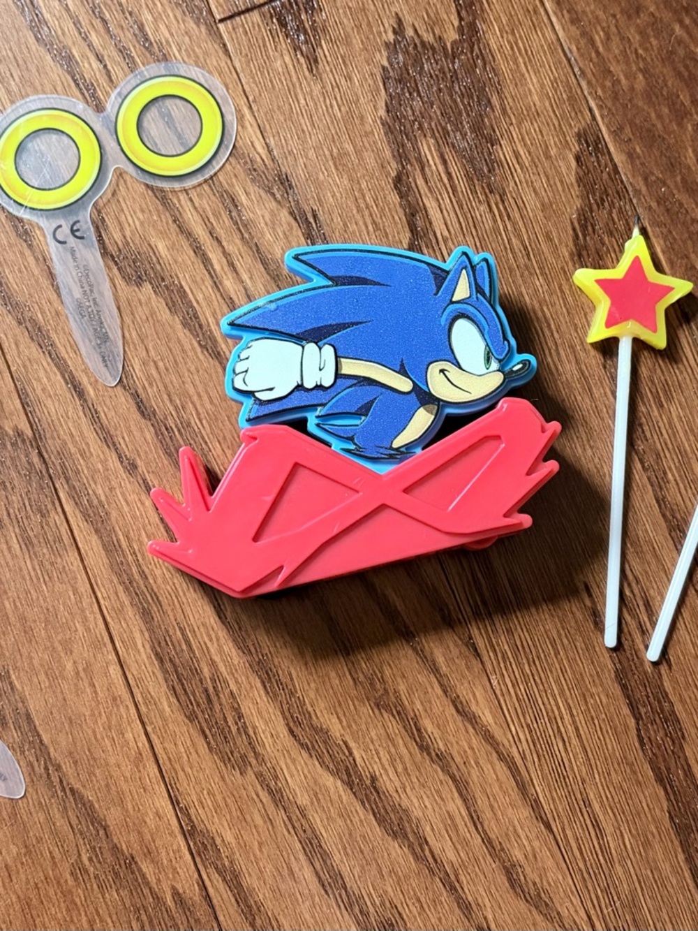 Sonic Themed Blue Cake Topper with candles